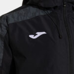 Rainjacket man Champions - Image 3