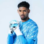Uhlsport Goalkeeper Gloves FM Cybertec Ultragrip SC - Image 5